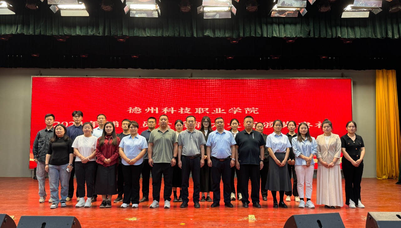 少妇被又大又粗又爽久久