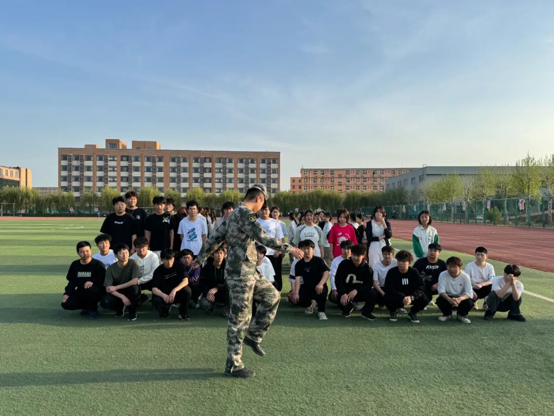 少妇被又大又粗又爽久久