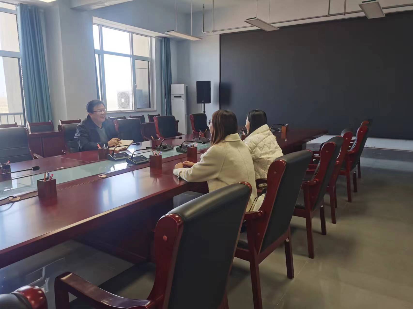 少妇被又大又粗又爽久久