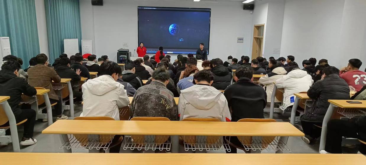 少妇被又大又粗又爽久久