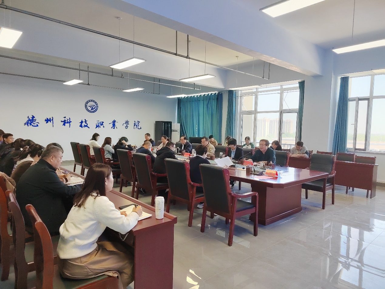 少妇被又大又粗又爽久久