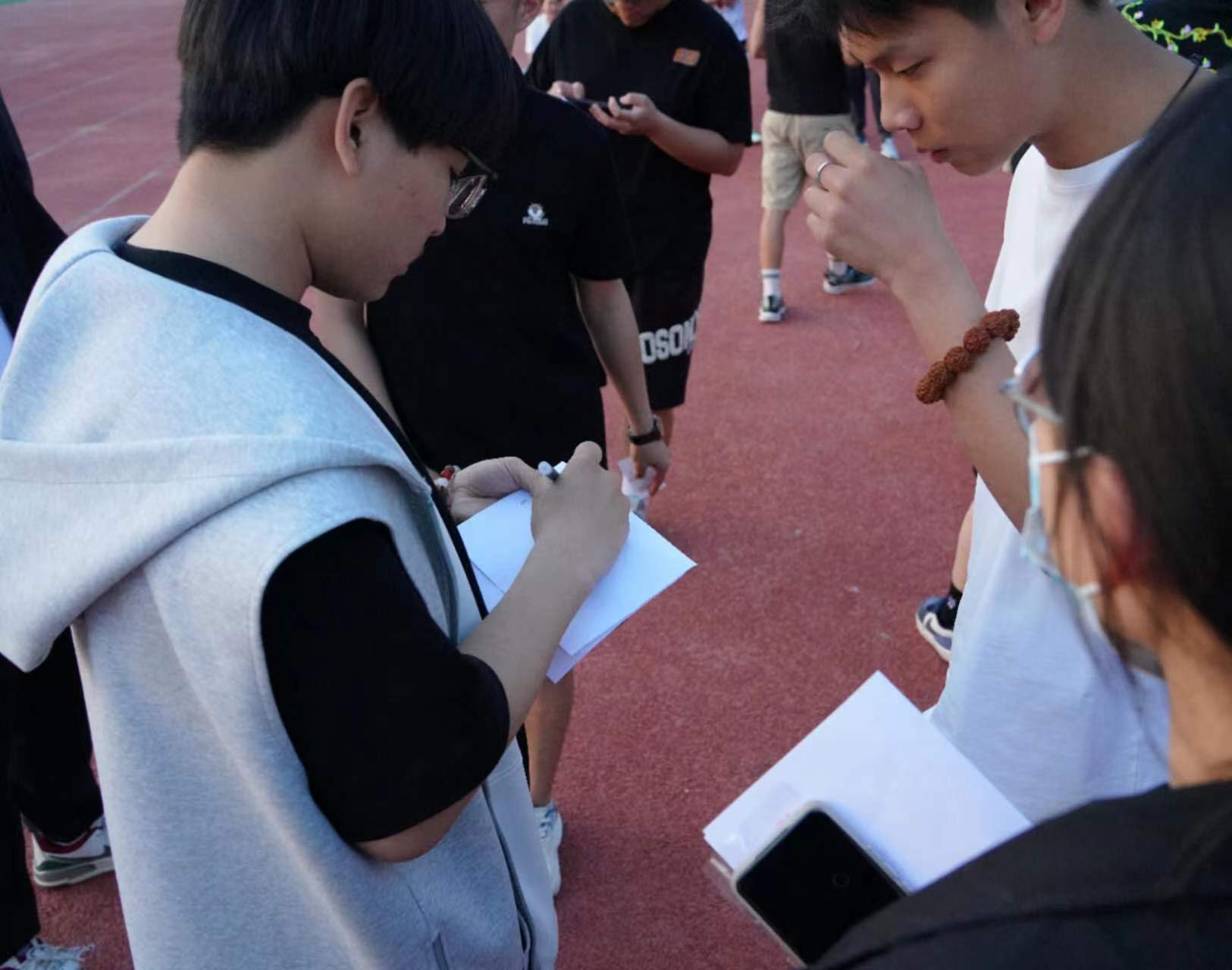 少妇被又大又粗又爽久久