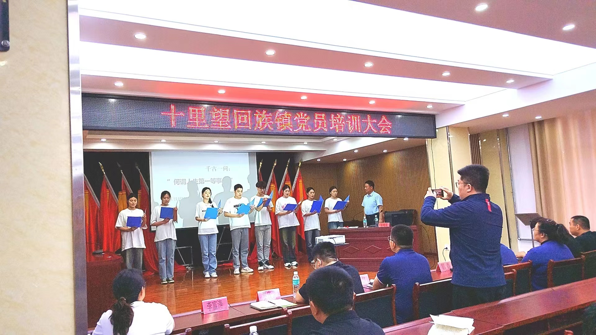 少妇被又大又粗又爽久久