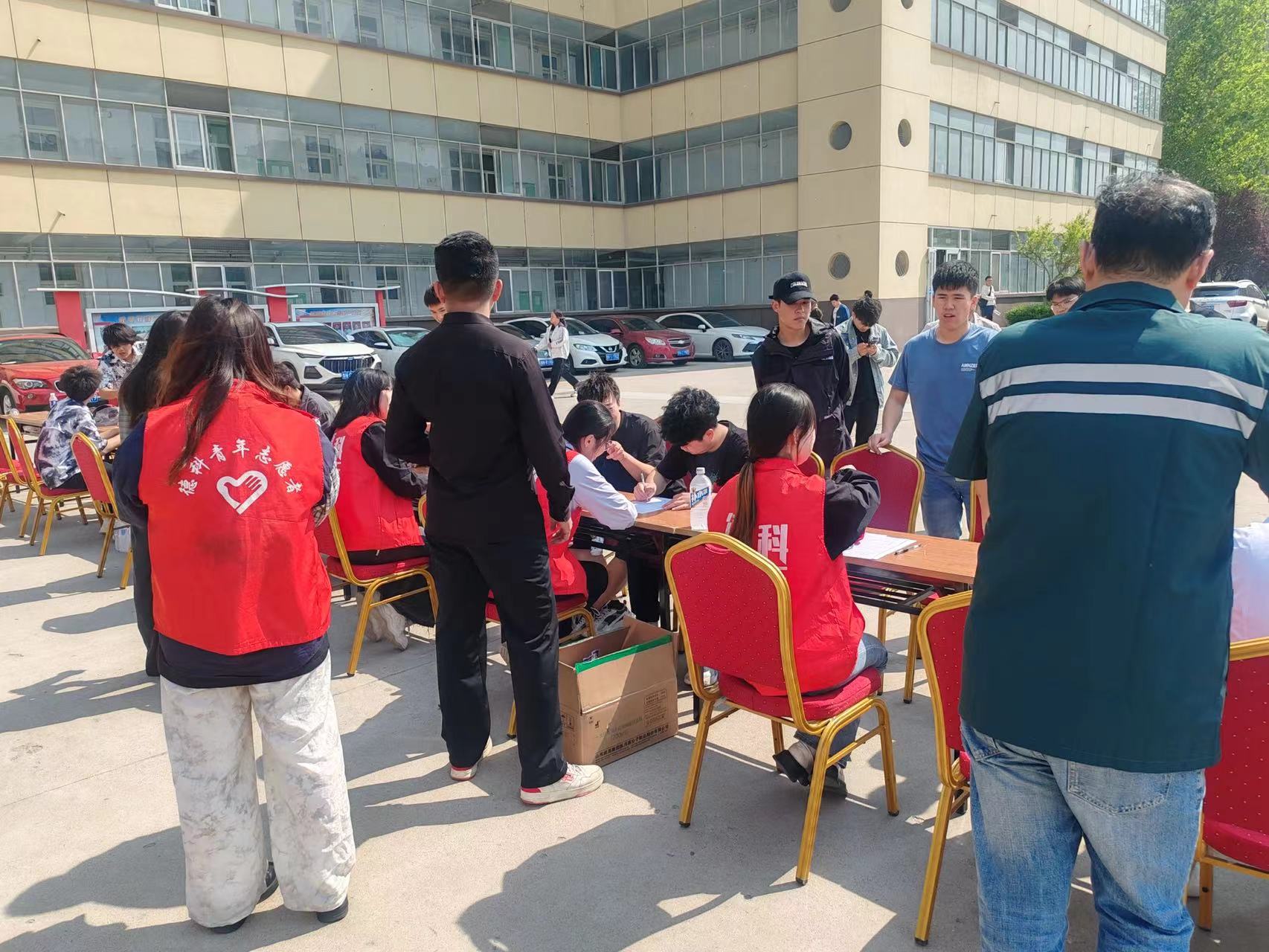 少妇被又大又粗又爽久久