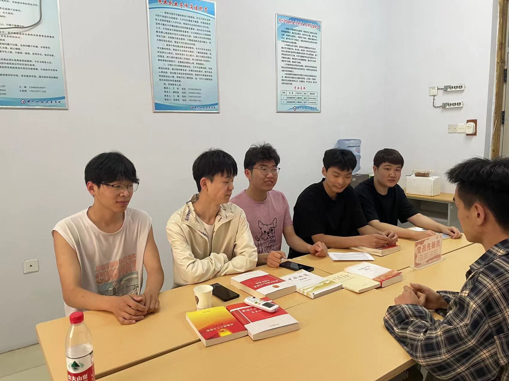 少妇被又大又粗又爽久久