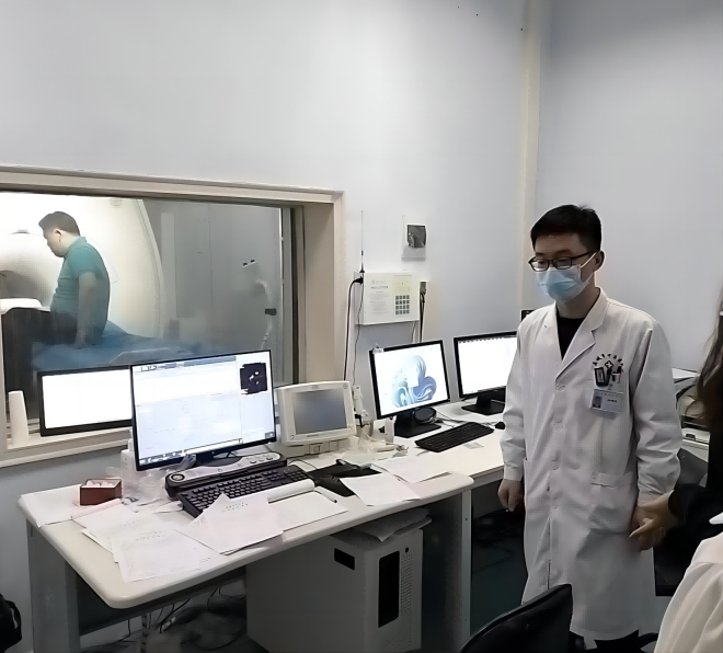 少妇被又大又粗又爽久久