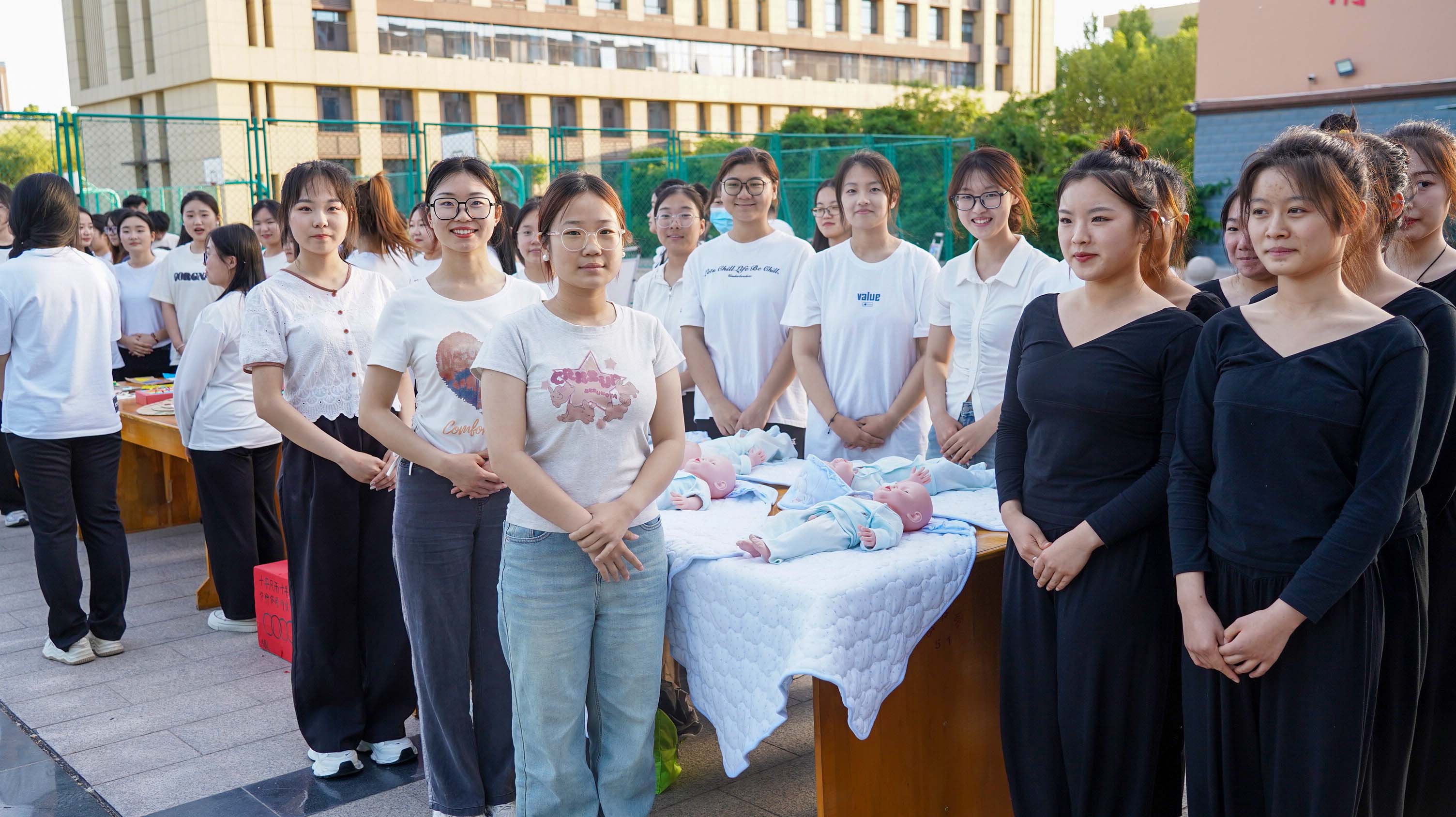 少妇被又大又粗又爽久久