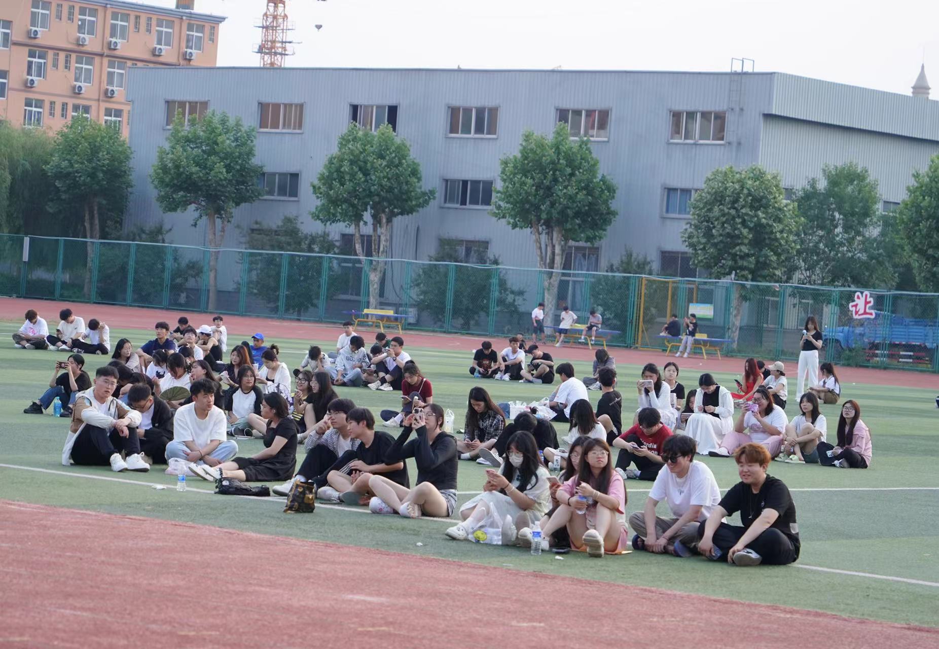 少妇被又大又粗又爽久久