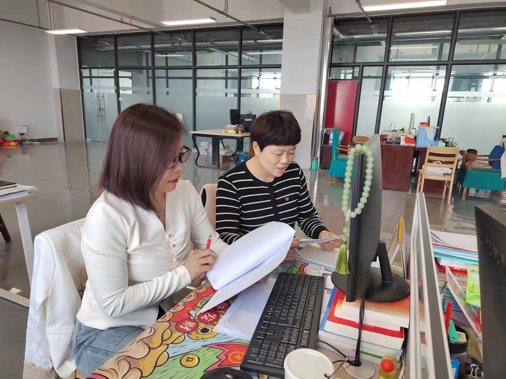 少妇被又大又粗又爽久久