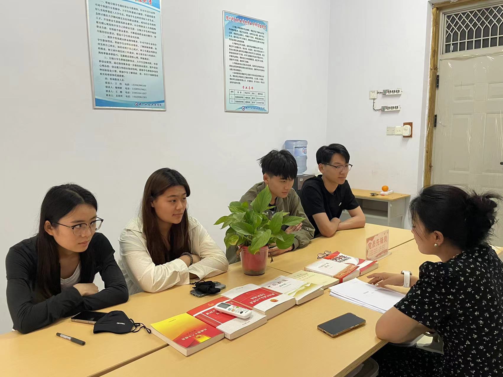 少妇被又大又粗又爽久久