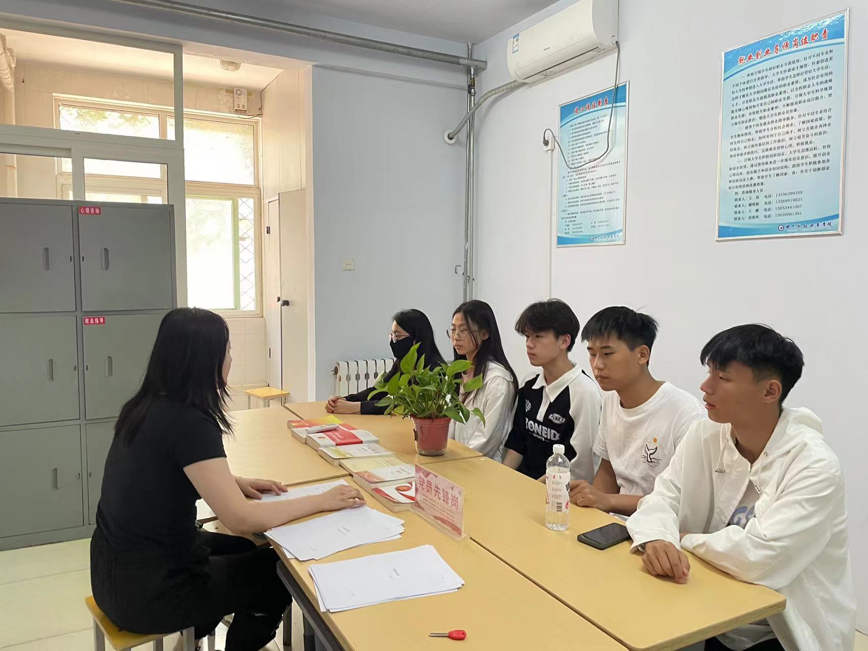 少妇被又大又粗又爽久久