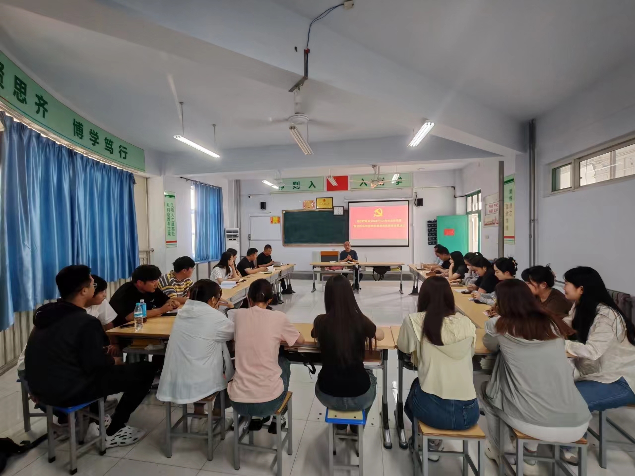 少妇被又大又粗又爽久久