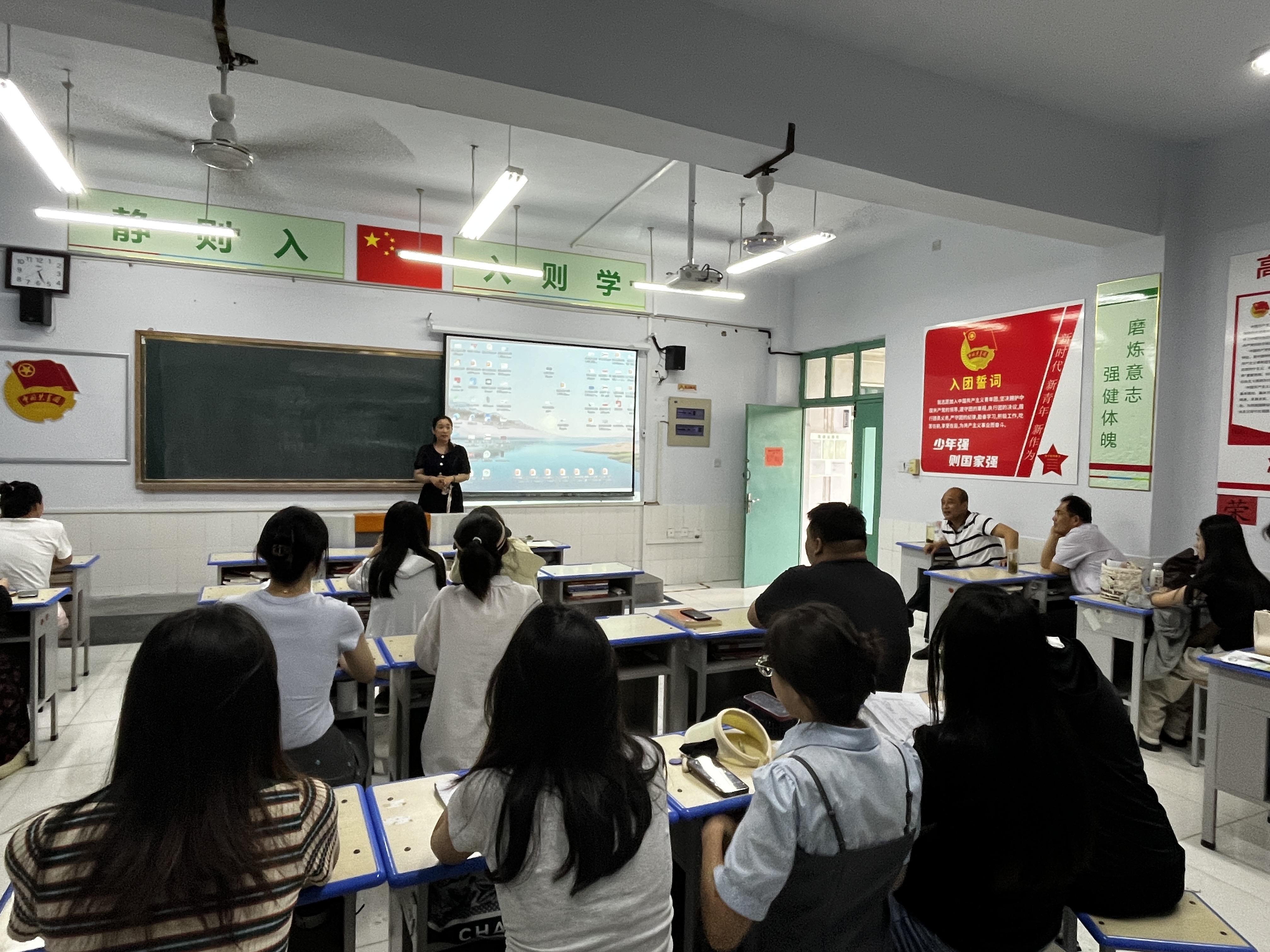 少妇被又大又粗又爽久久