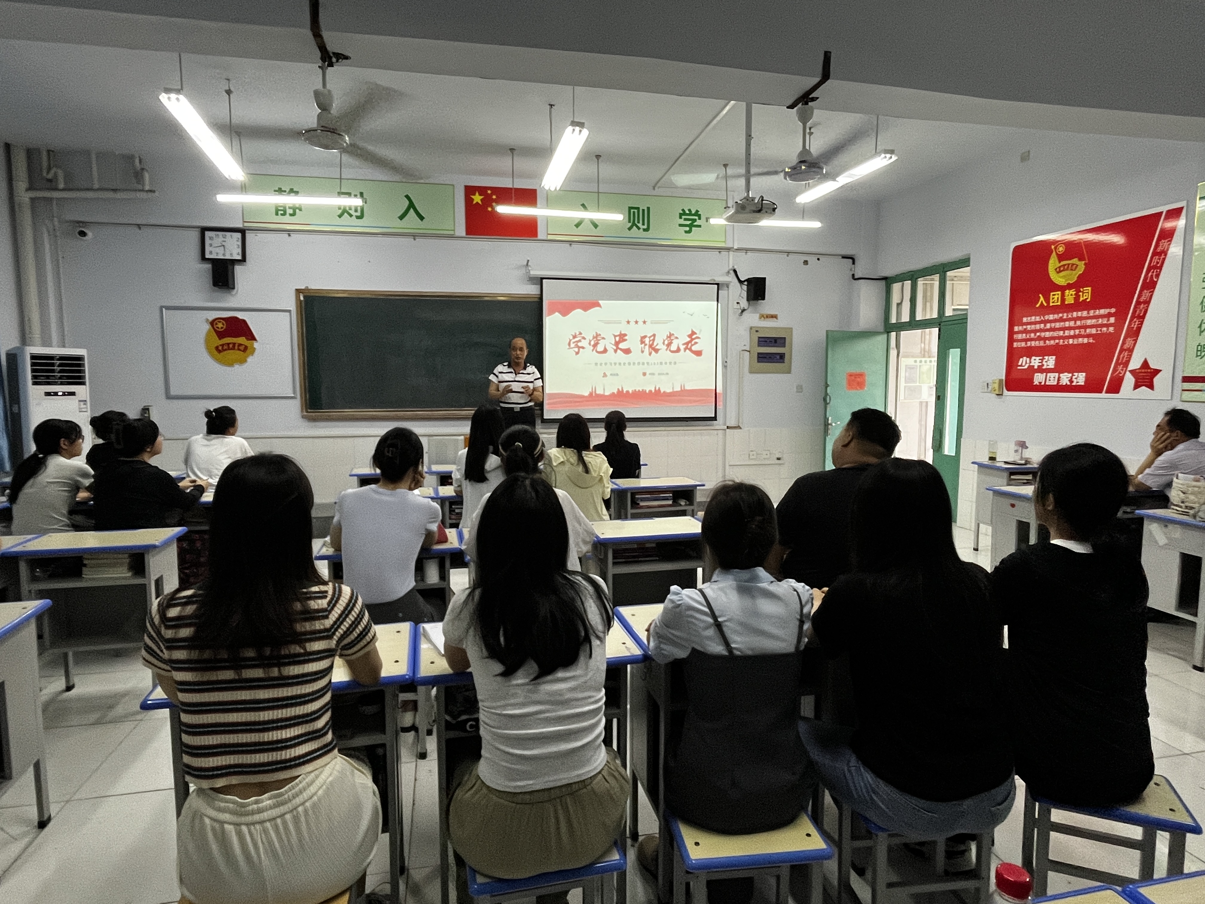 少妇被又大又粗又爽久久