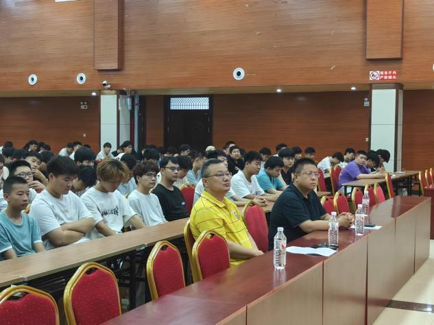 少妇被又大又粗又爽久久