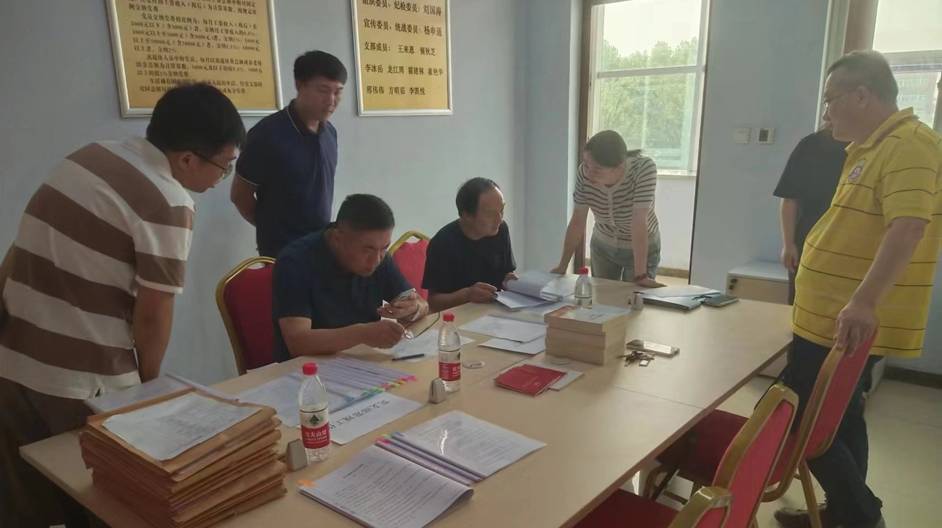 少妇被又大又粗又爽久久