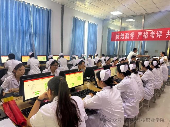 少妇被又大又粗又爽久久