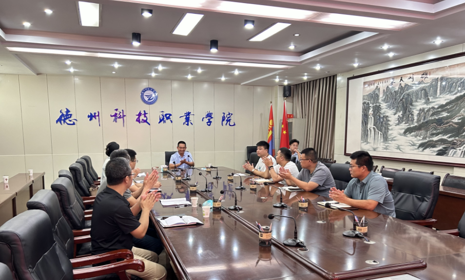 少妇被又大又粗又爽久久