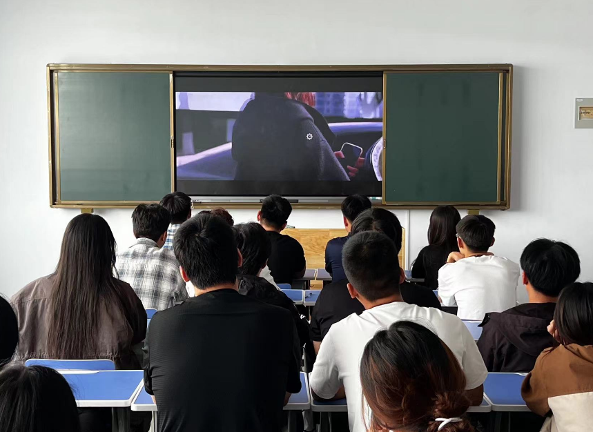 少妇被又大又粗又爽久久