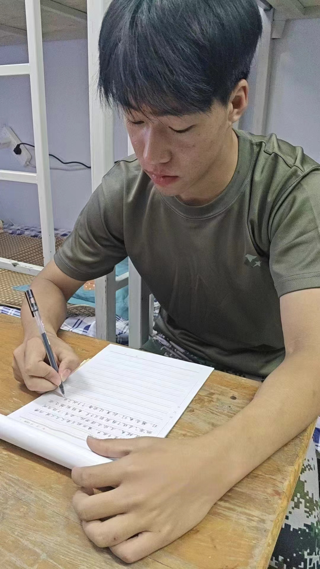 少妇被又大又粗又爽久久