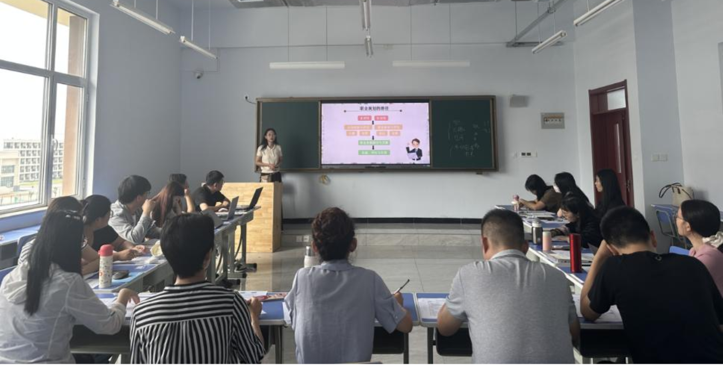 少妇被又大又粗又爽久久