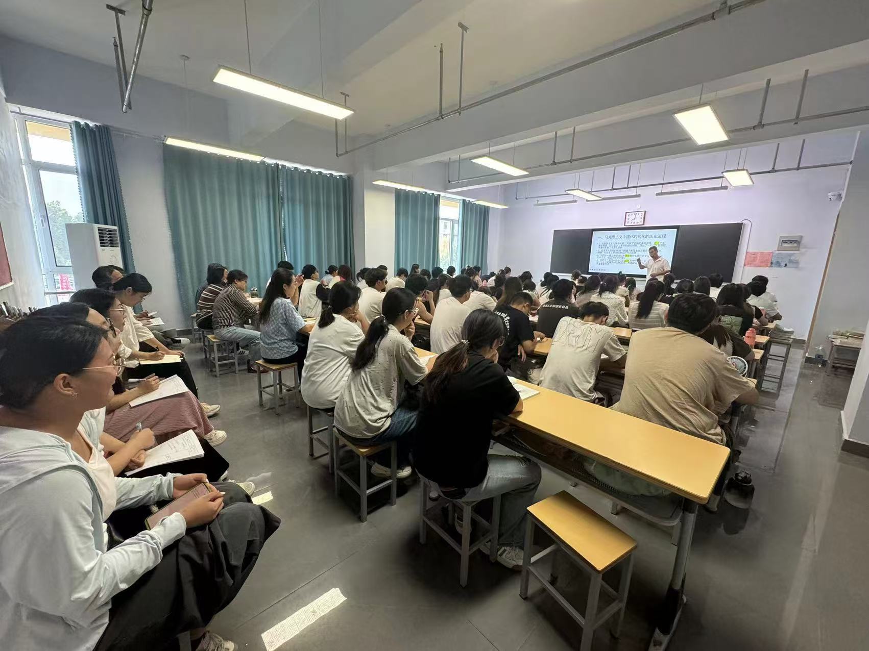 少妇被又大又粗又爽久久