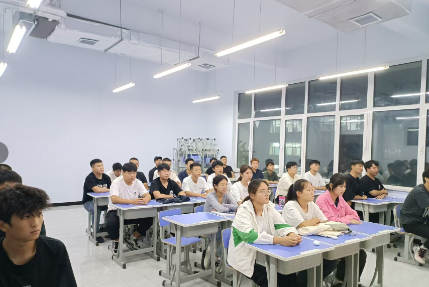 少妇被又大又粗又爽久久