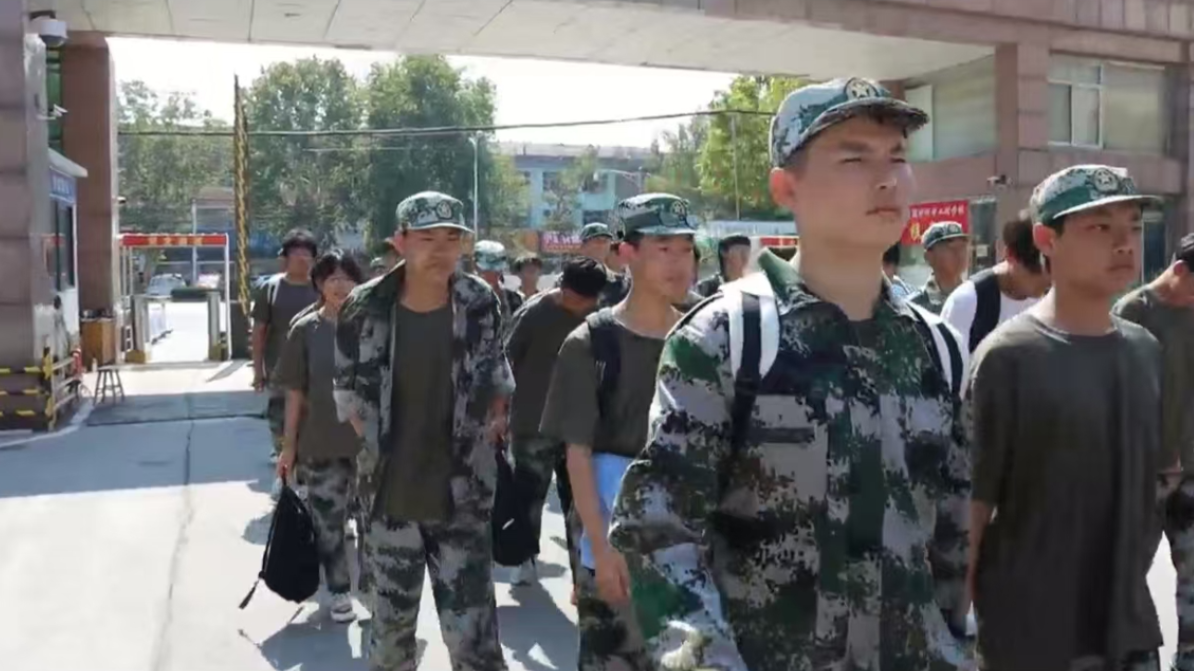 少妇被又大又粗又爽久久