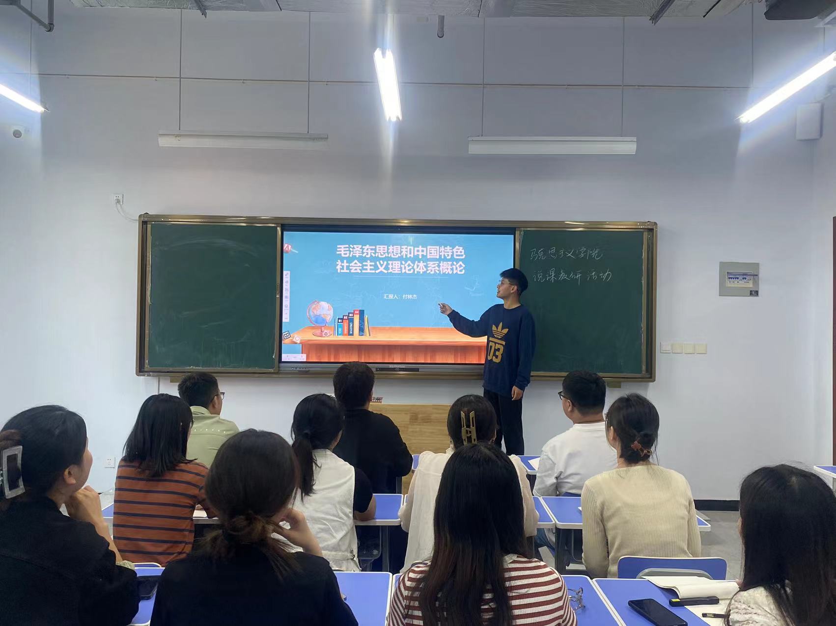 少妇被又大又粗又爽久久