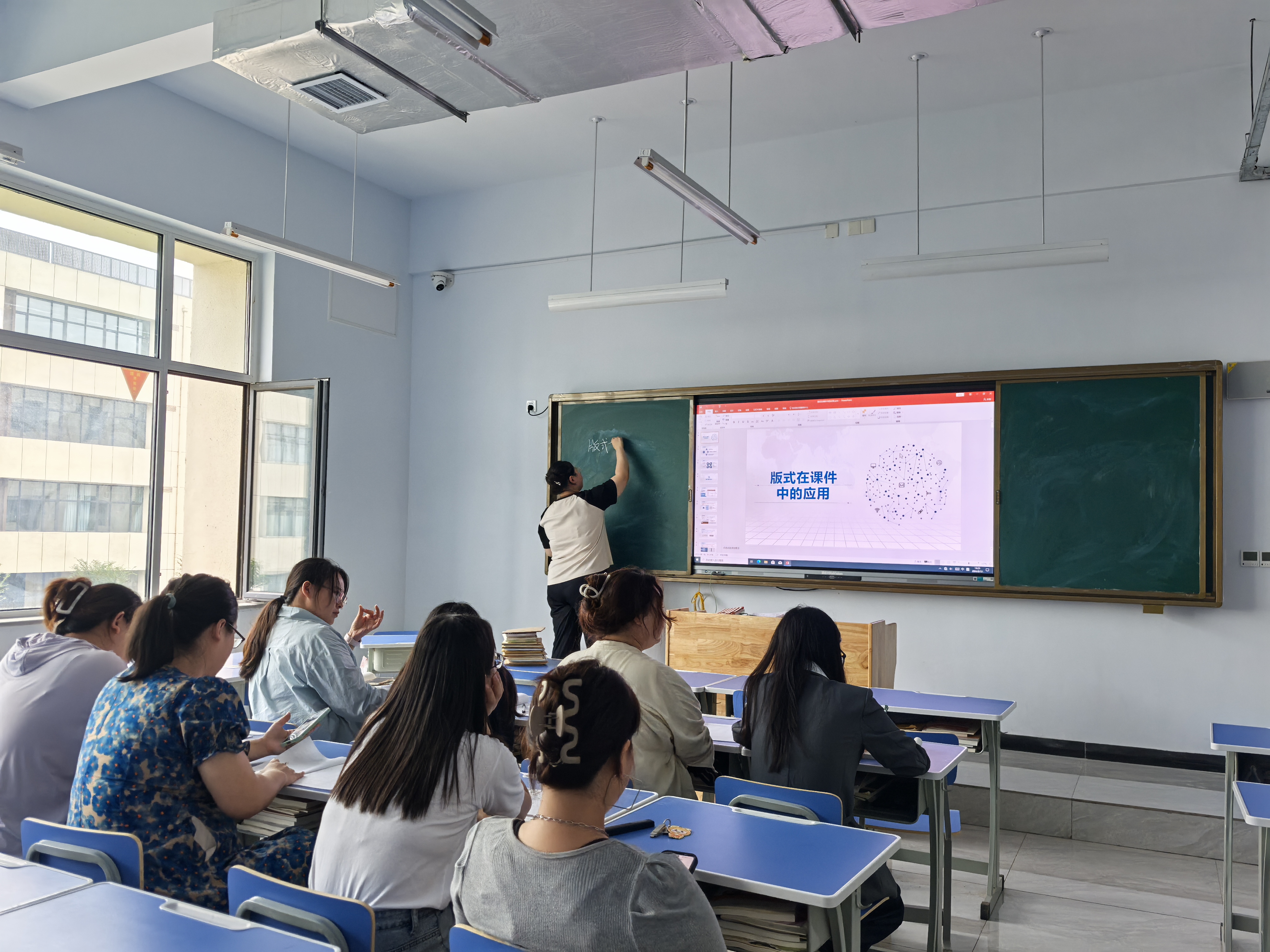 少妇被又大又粗又爽久久