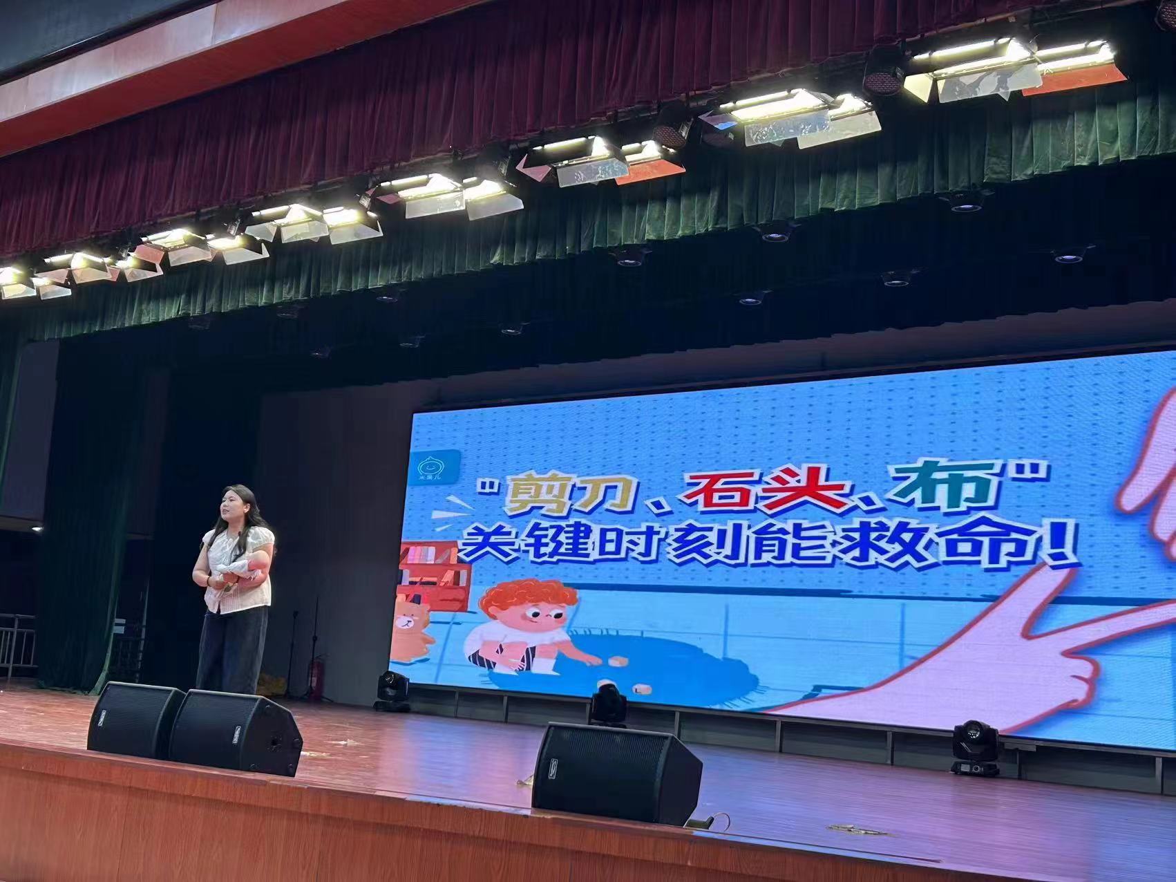 少妇被又大又粗又爽久久