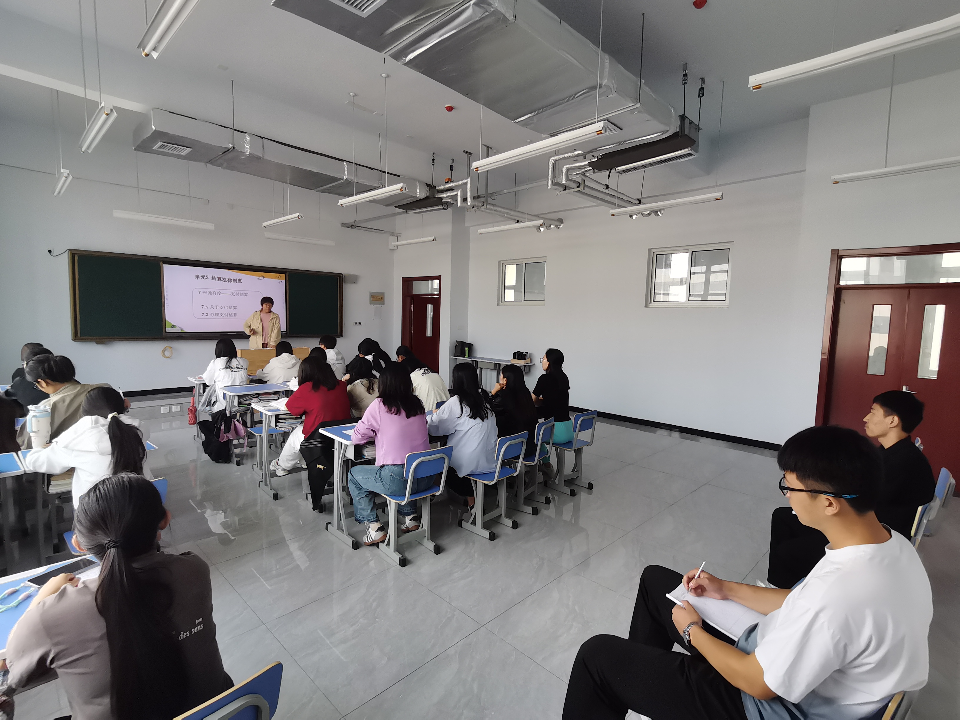 少妇被又大又粗又爽久久