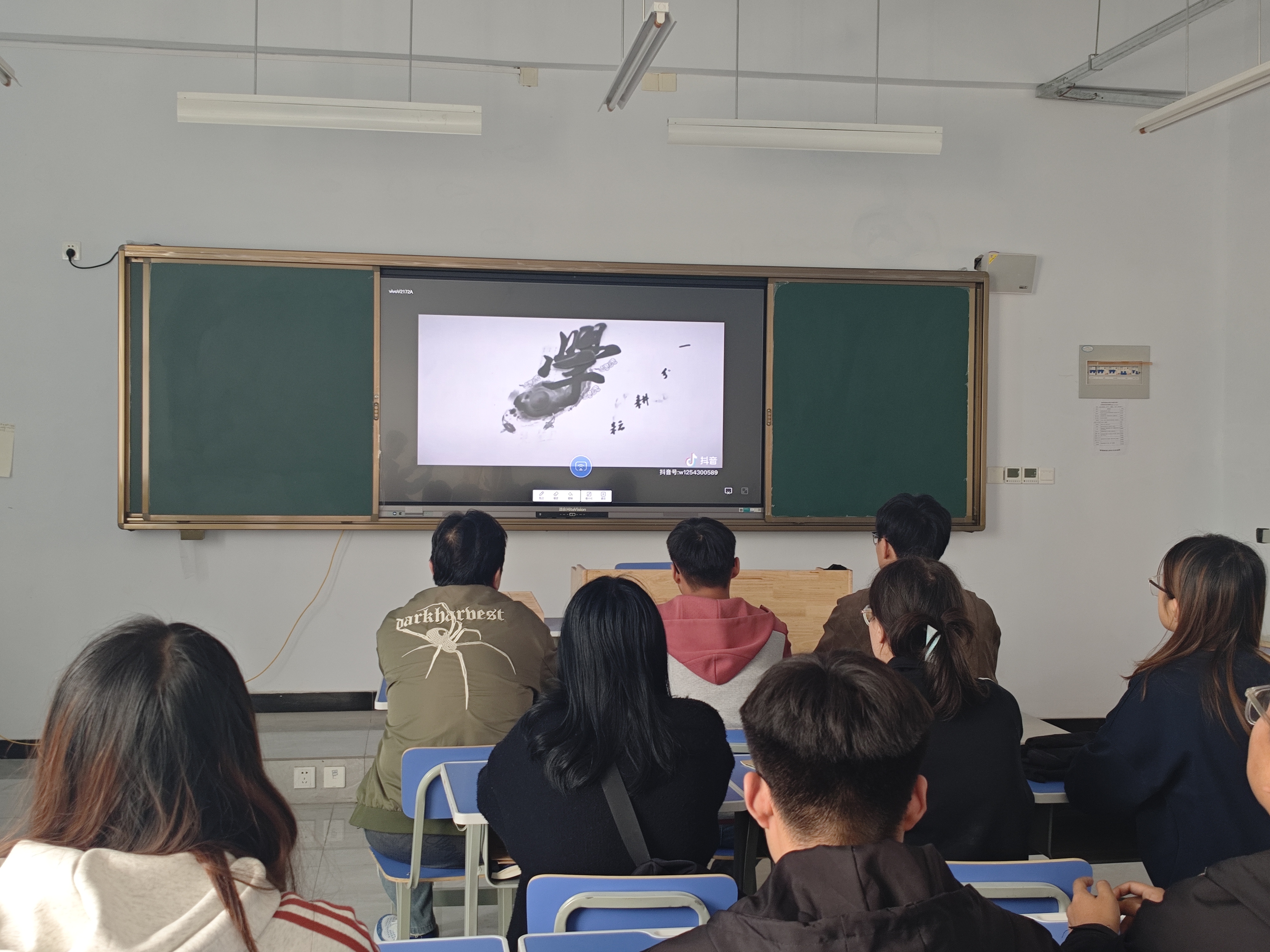 少妇被又大又粗又爽久久