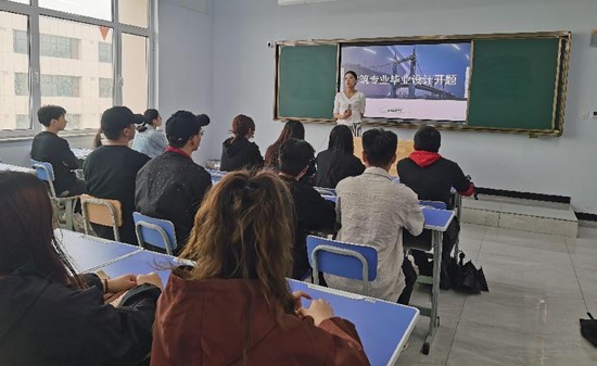 少妇被又大又粗又爽久久