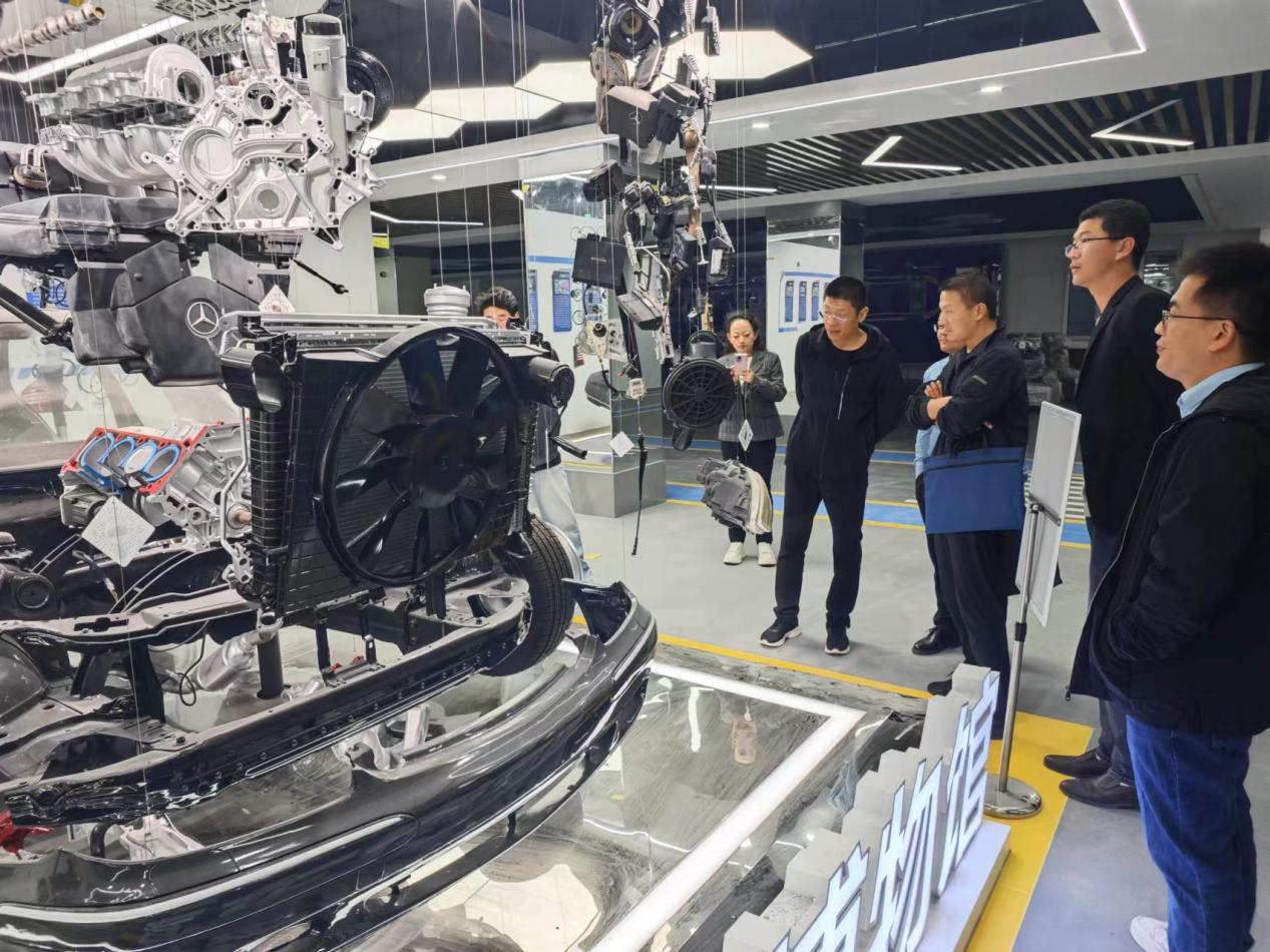 少妇被又大又粗又爽久久