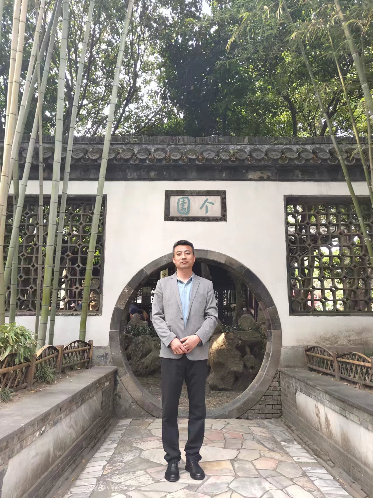 少妇被又大又粗又爽久久