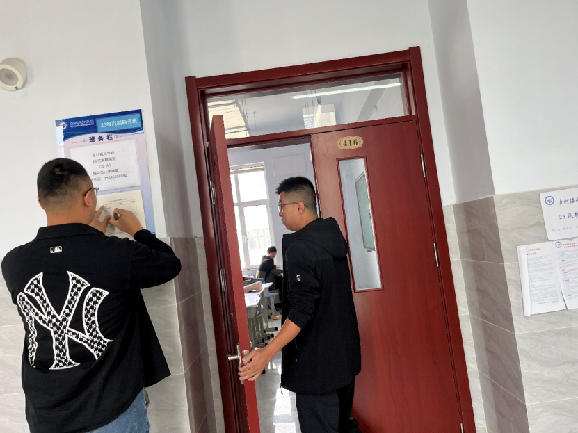 少妇被又大又粗又爽久久