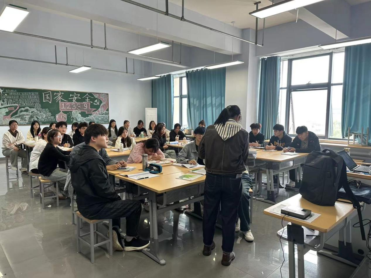 少妇被又大又粗又爽久久