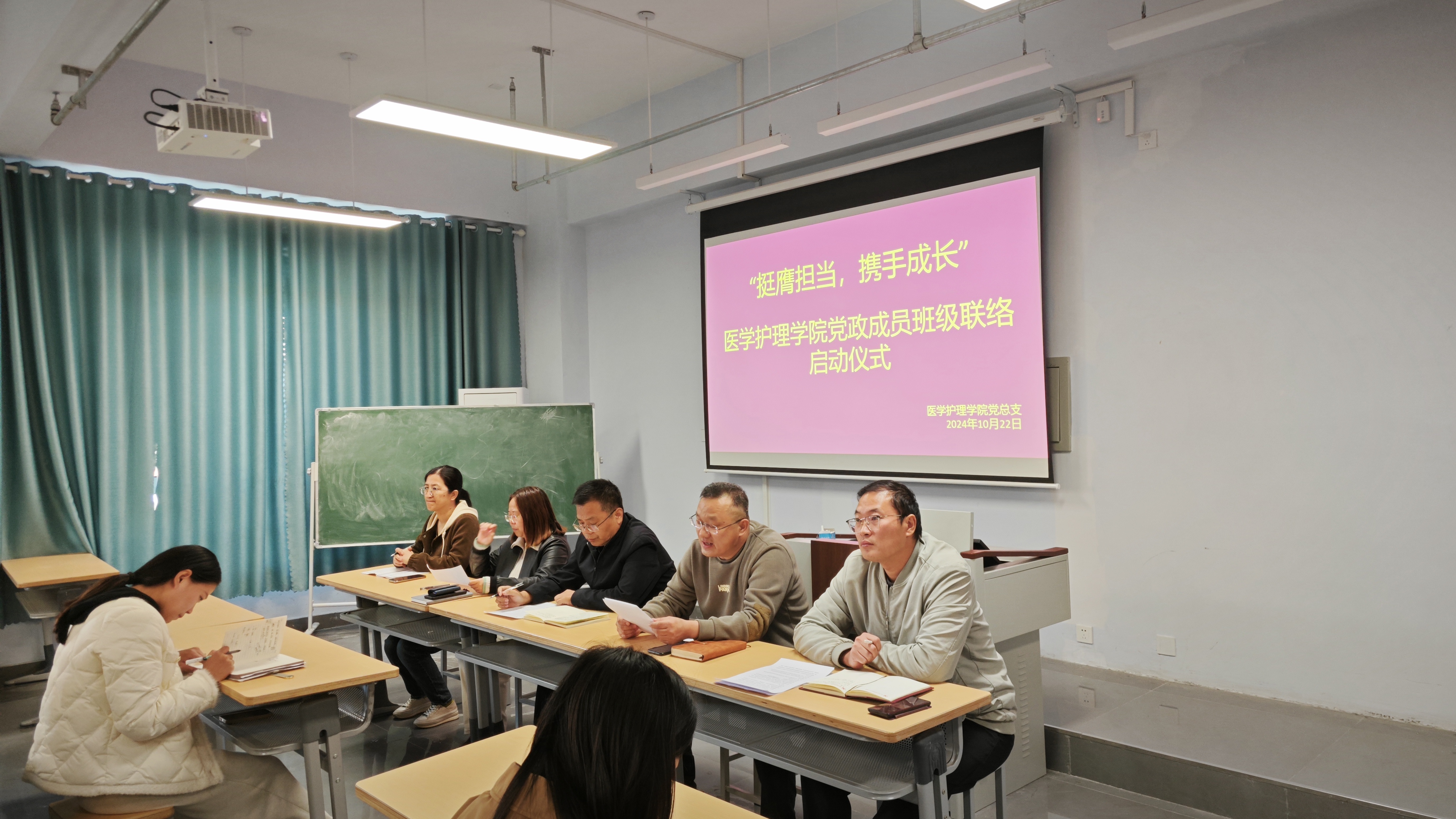 少妇被又大又粗又爽久久