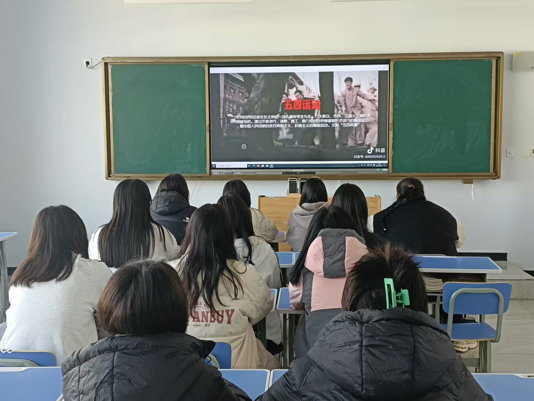 少妇被又大又粗又爽久久