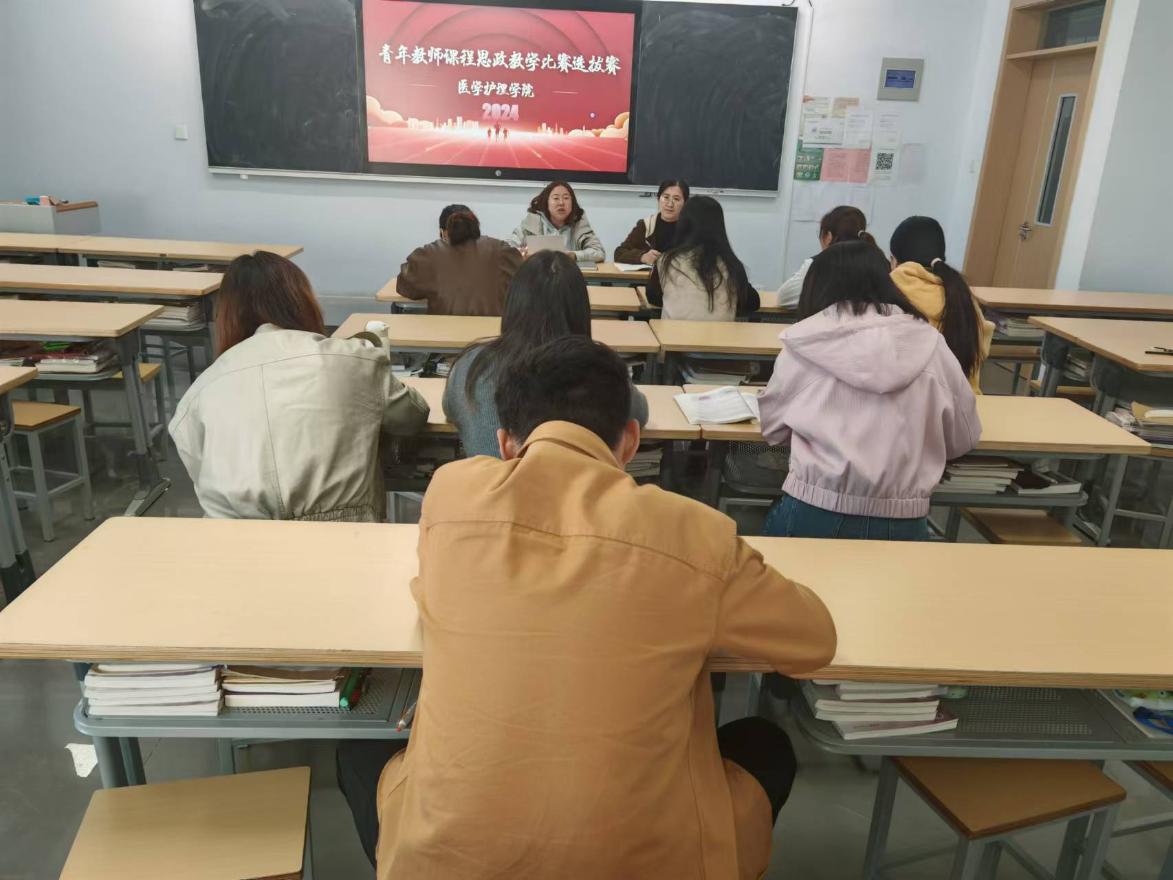 少妇被又大又粗又爽久久