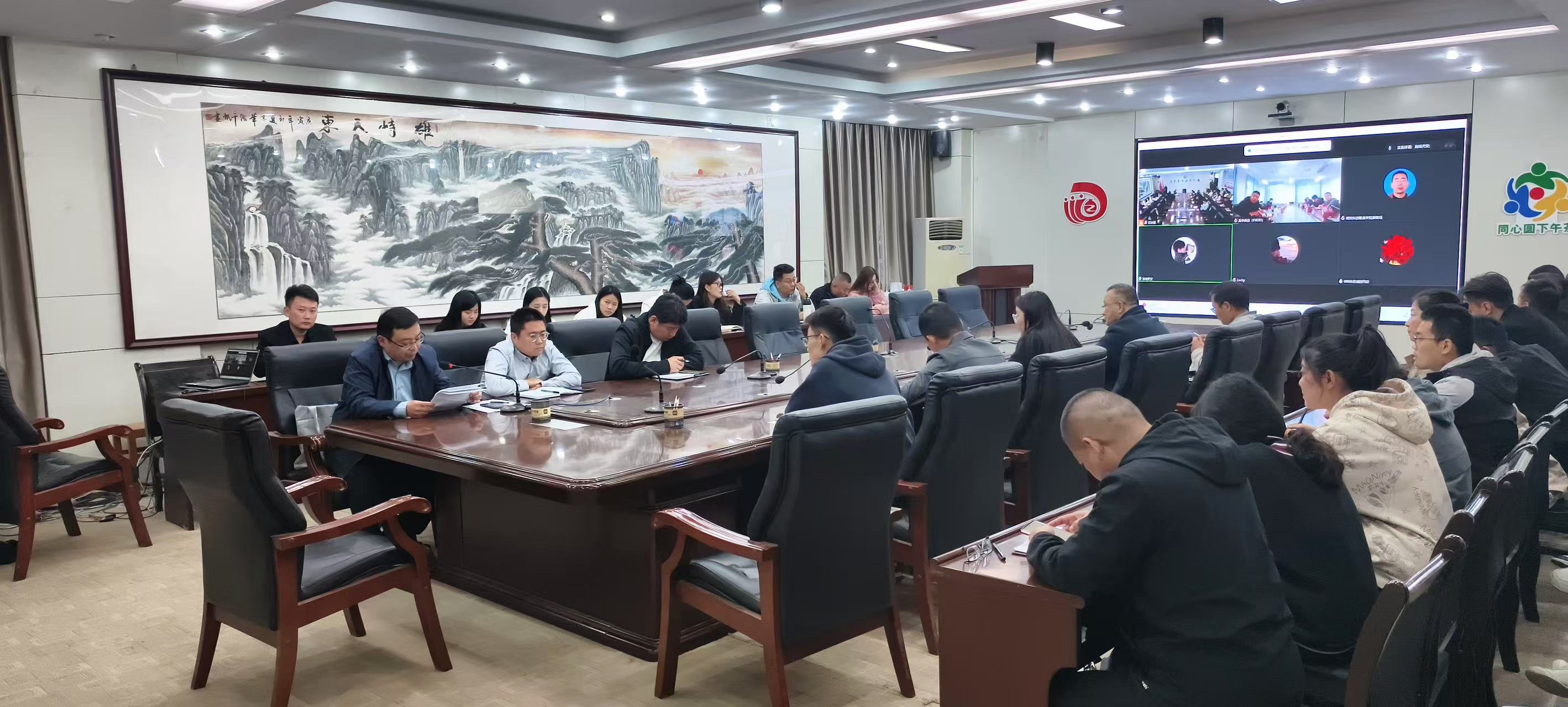 少妇被又大又粗又爽久久