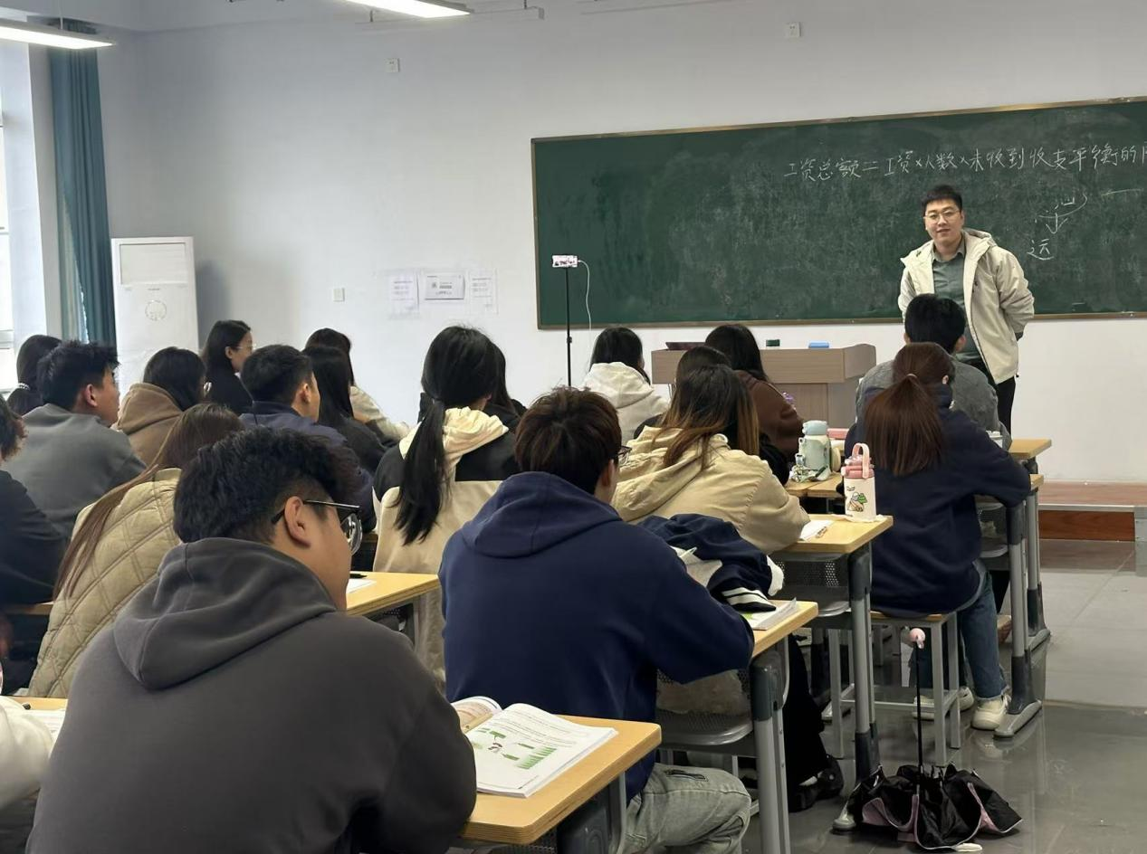 少妇被又大又粗又爽久久