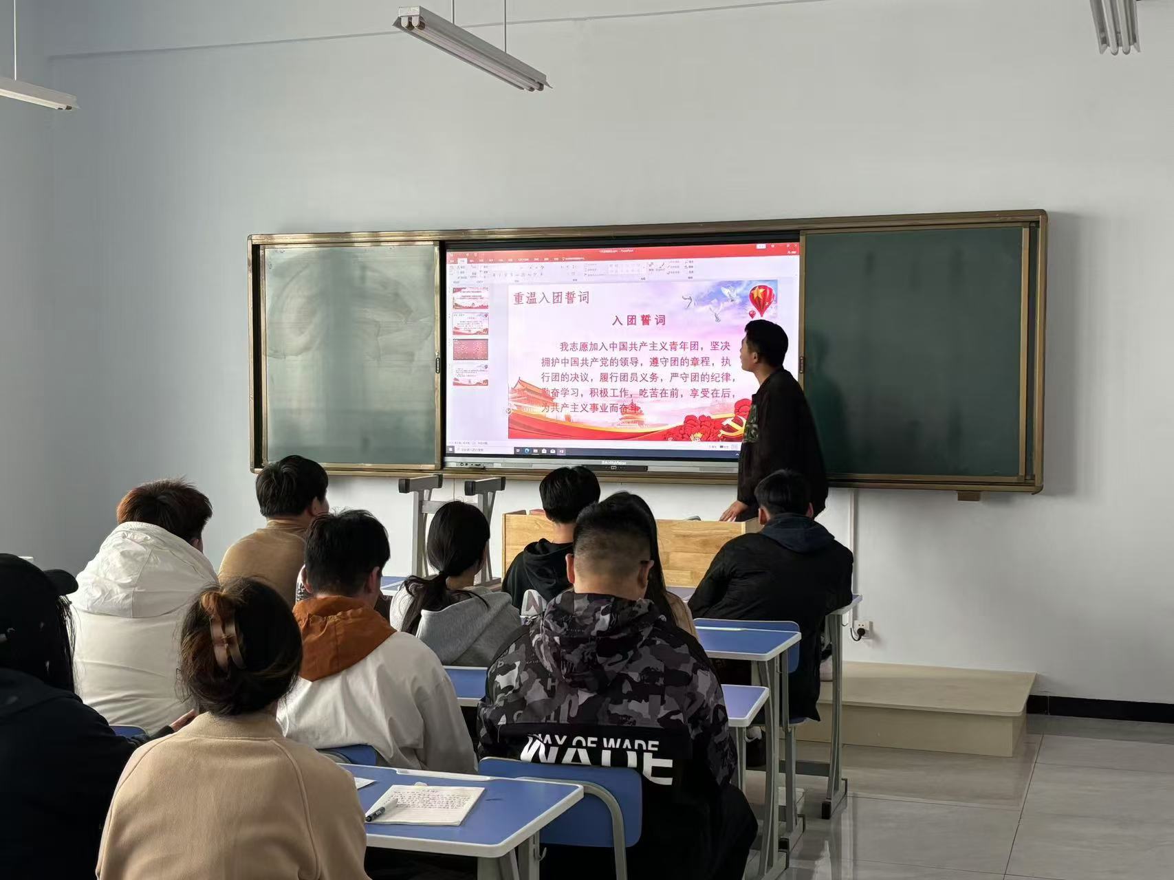 少妇被又大又粗又爽久久