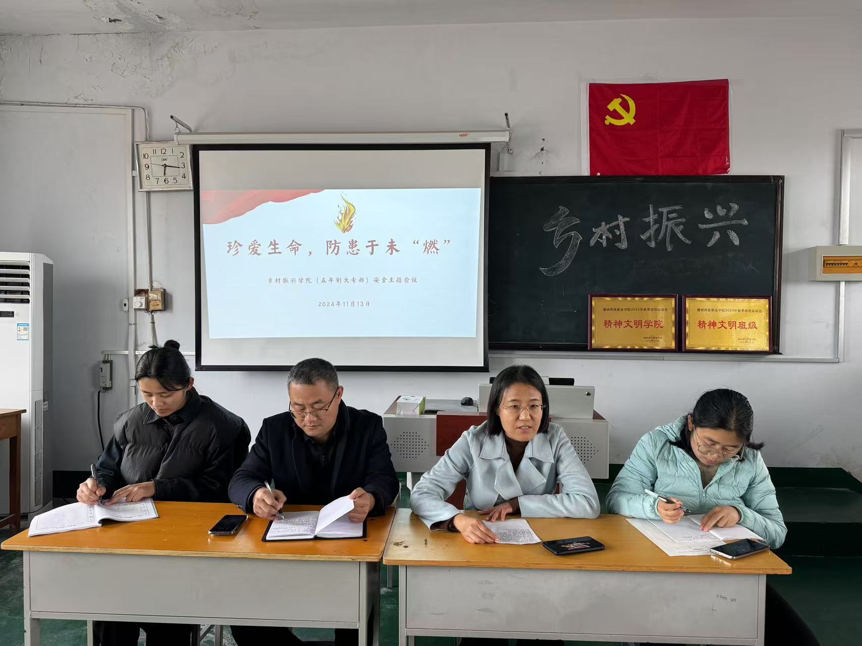 少妇被又大又粗又爽久久