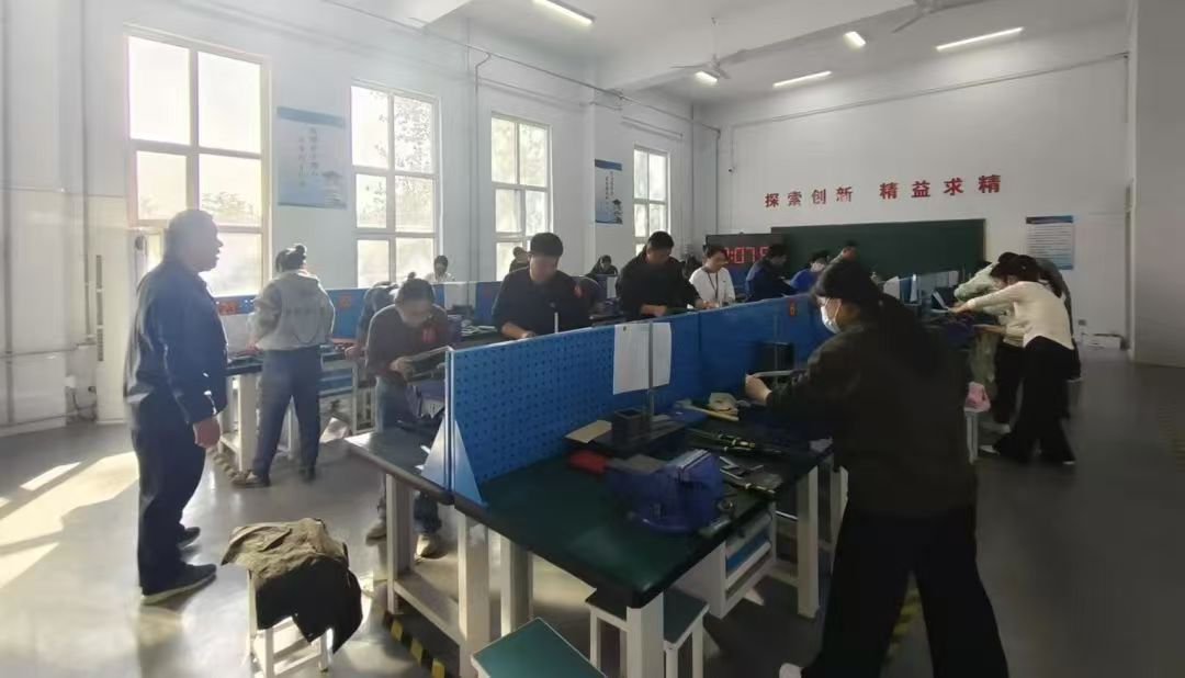 少妇被又大又粗又爽久久