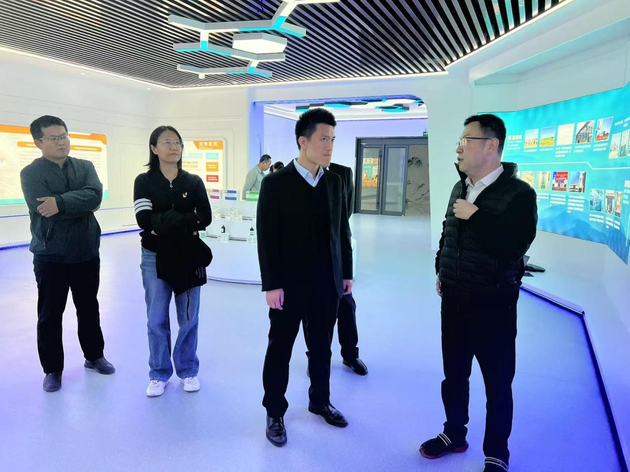 少妇被又大又粗又爽久久