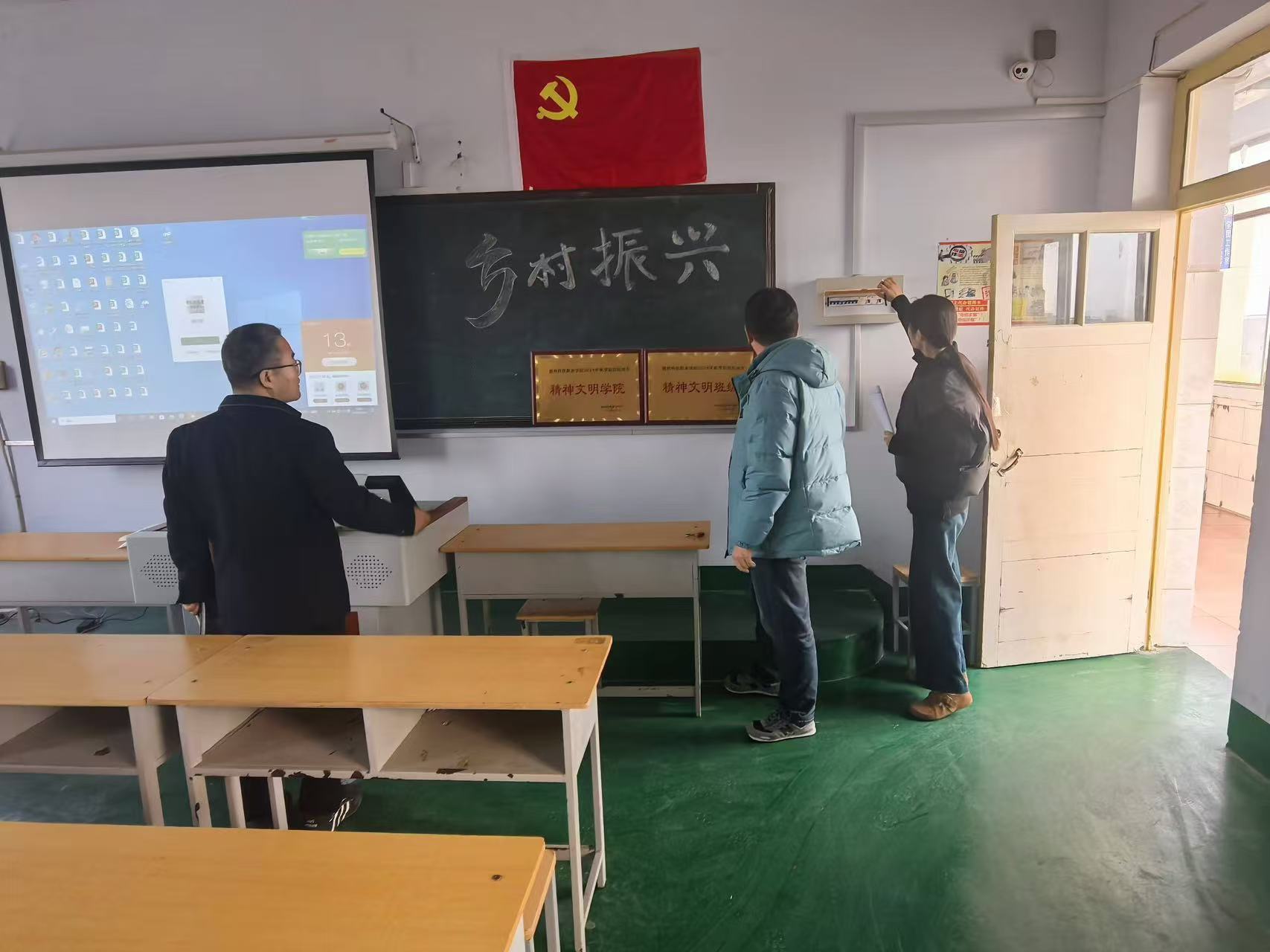 少妇被又大又粗又爽久久