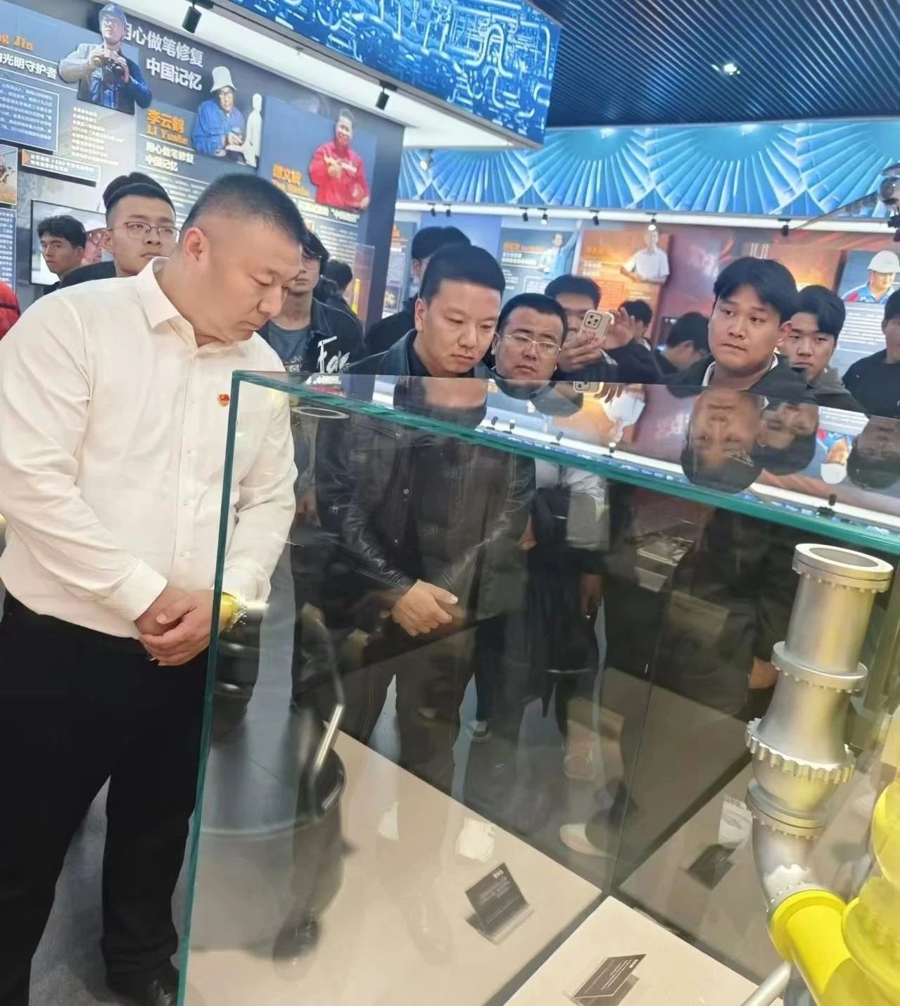 少妇被又大又粗又爽久久