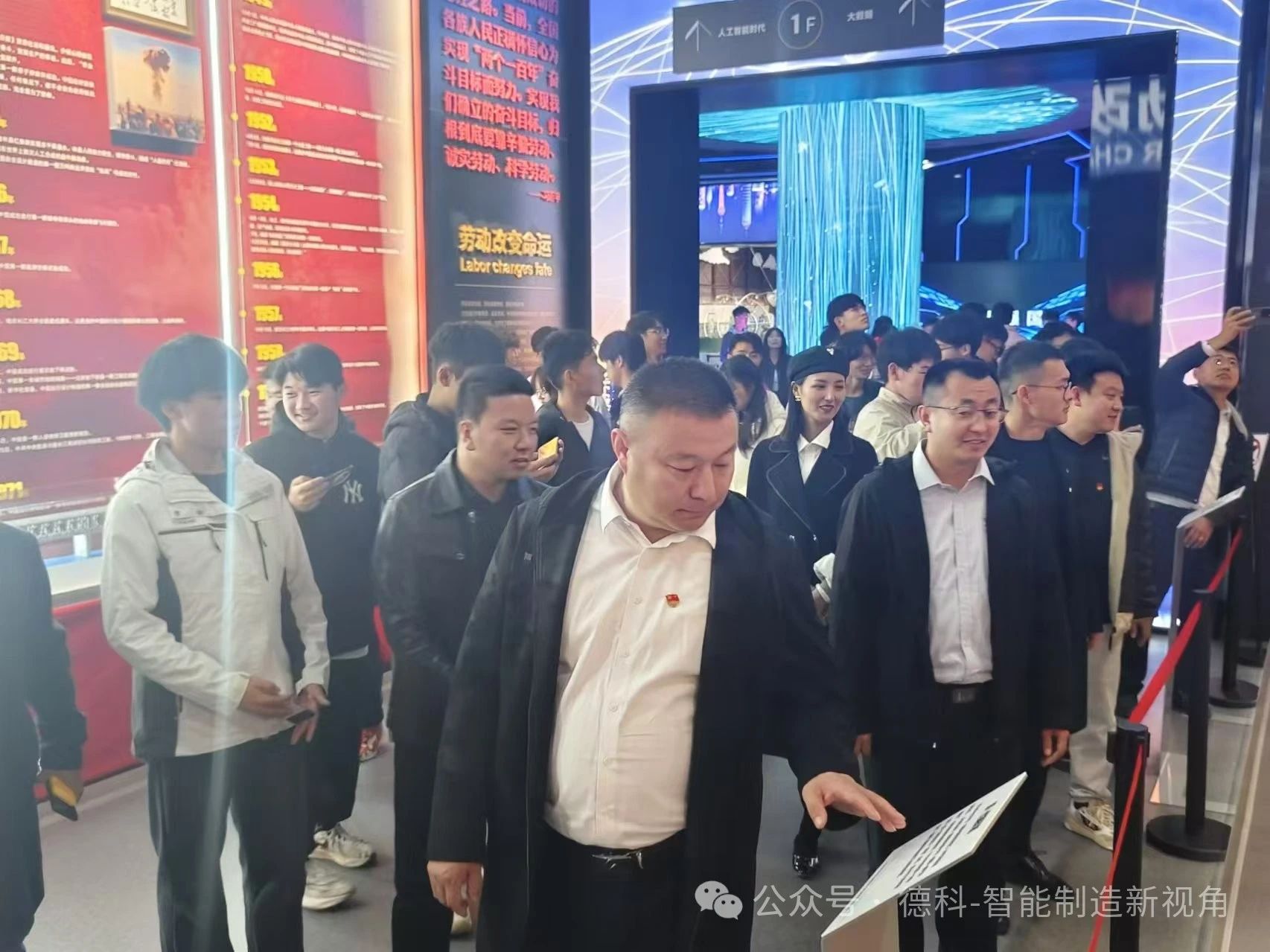 少妇被又大又粗又爽久久